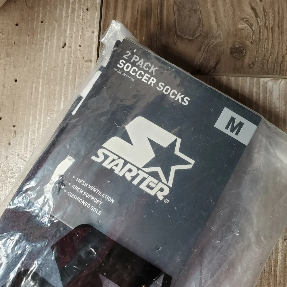 NWT Starter Black & White Unisex Adult Soccer Socks Size Medium 2 pack